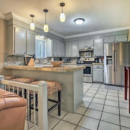Charming Hot Springs Home With Sunroom And Yard Екстериор снимка