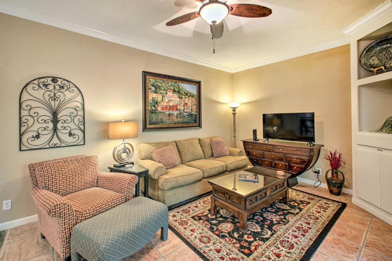 Charming Hot Springs Home With Sunroom And Yard Екстериор снимка
