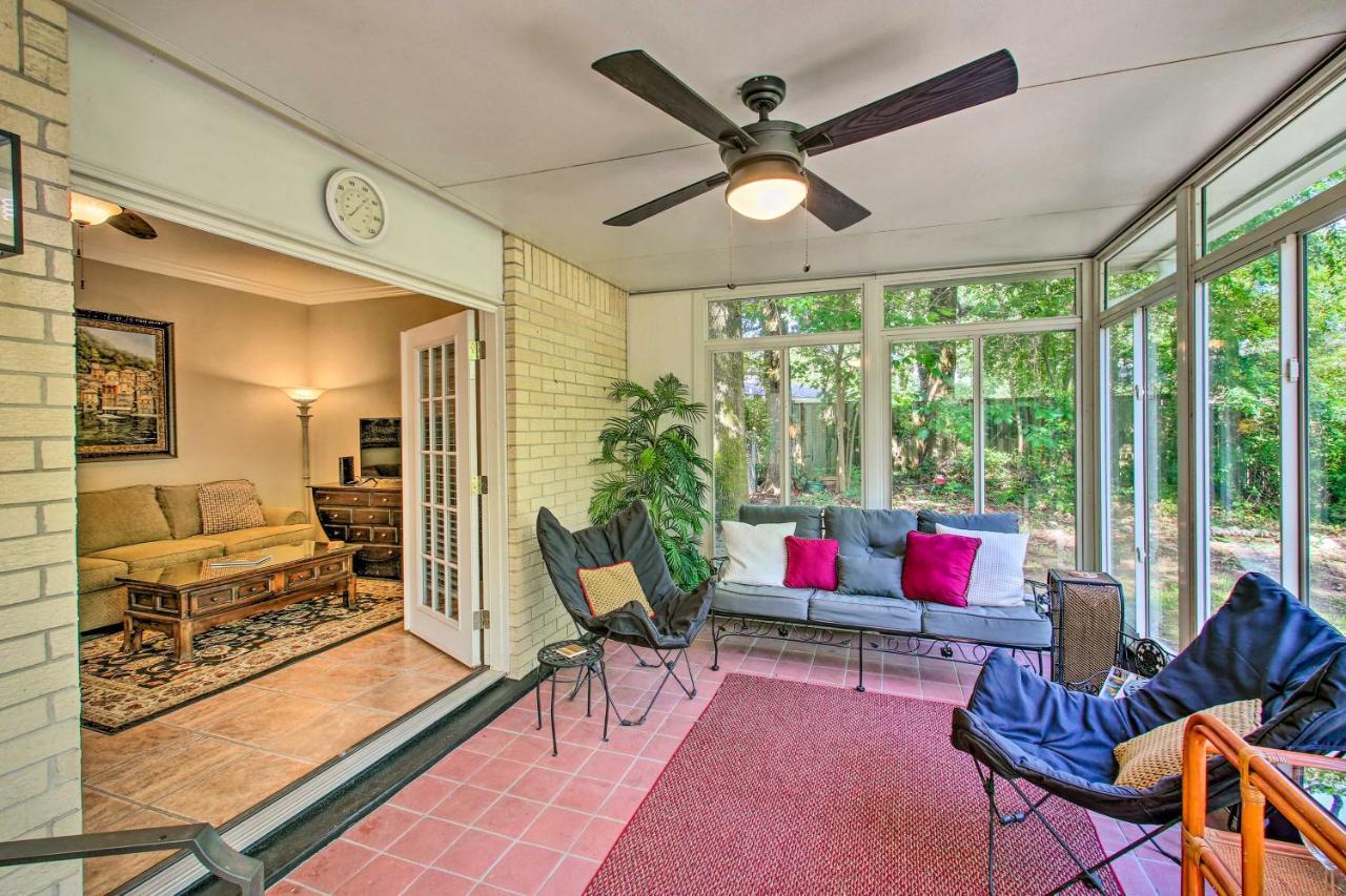 Charming Hot Springs Home With Sunroom And Yard Екстериор снимка
